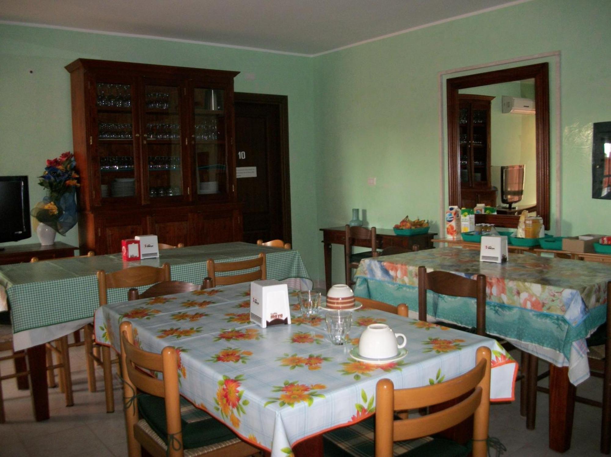 Guest House Sea Rooms Alghero Bagian luar foto