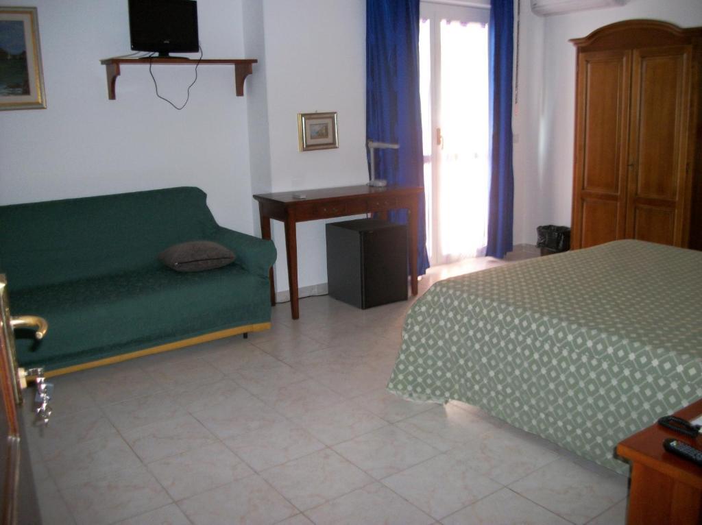 Guest House Sea Rooms Alghero Ruang foto