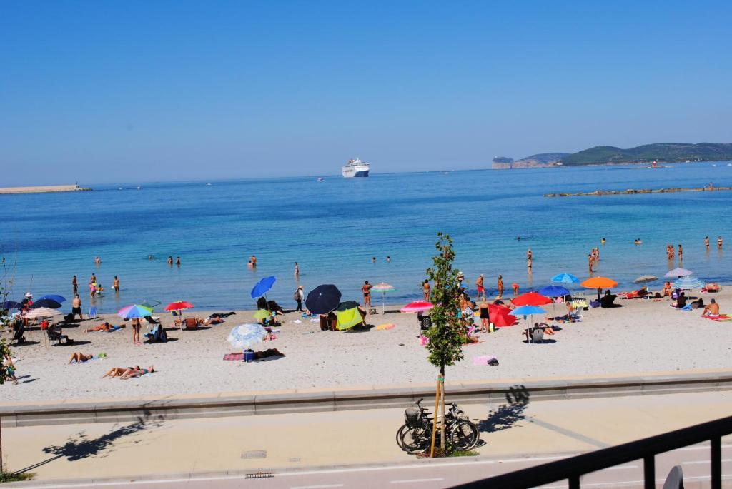 Guest House Sea Rooms Alghero Bagian luar foto